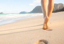 เดืนหมื่นก้าว